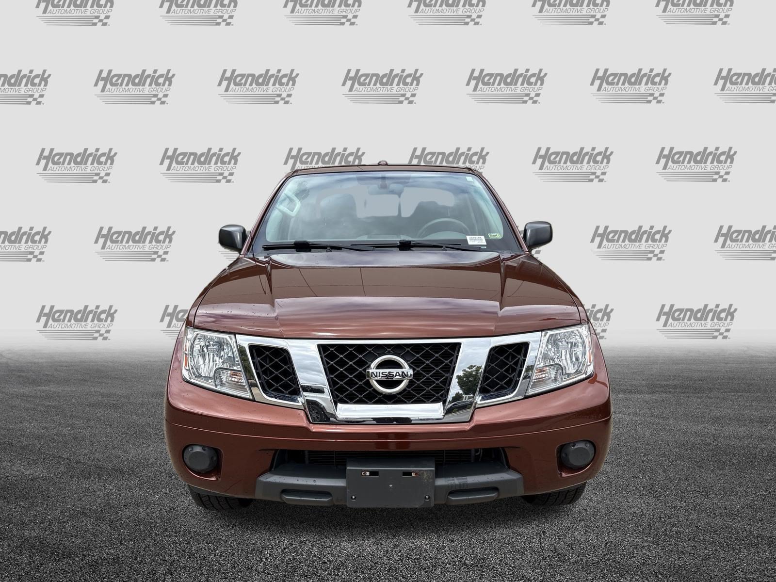 Used 2018 Nissan Frontier SV AWD/4WD image 3