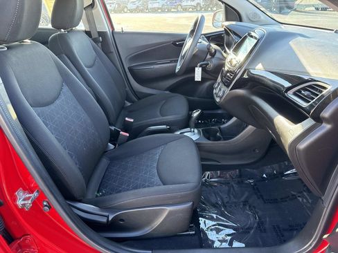 Used 2019 Chevrolet Spark LT image 18