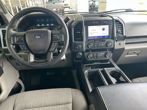 Used 2020 Ford F150 XLT w/ Equipment Group 301A Mid RWD image 12