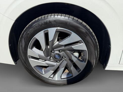 Used 2025 Subaru Legacy Touring XT image 9