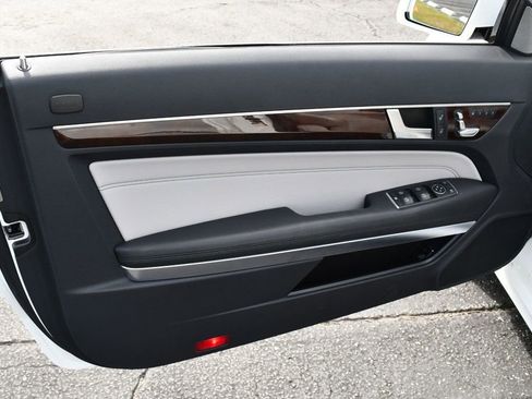 Used 2014 Mercedes-Benz E 350 Cabriolet image 11