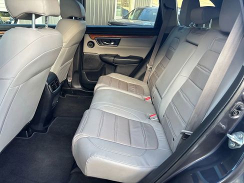Used 2019 Honda CR-V Touring image 15