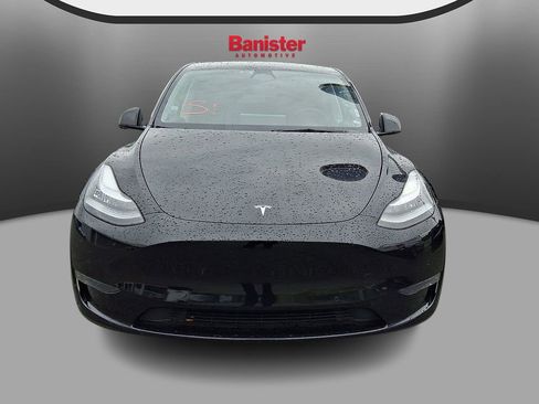 Used 2023 Tesla Model Y Long Range AWD/4WD image 2