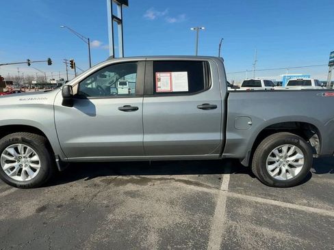 Used 2023 Chevrolet Silverado 1500 Custom AWD/4WD image 5