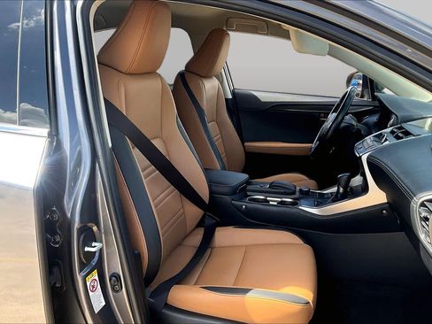 Used 2016 Lexus NX 200t FWD image 9