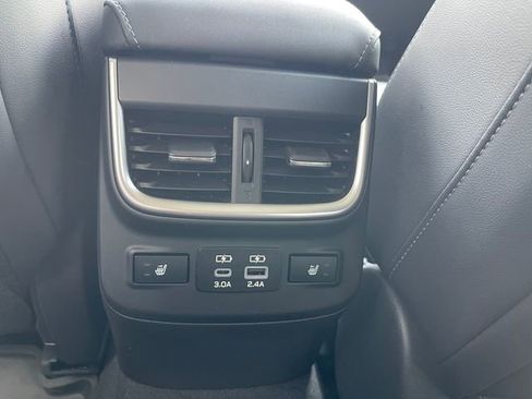 Used 2023 Subaru Outback Limited XT AWD/4WD image 17