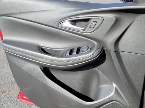Used 2023 Buick Encore GX Preferred FWD image 7