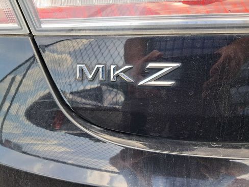 Used 2020 Lincoln MKZ FWD image 10