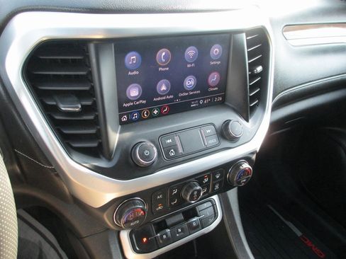 Used 2021 GMC Acadia SLE w/ Driver Convenience Package image 23