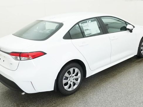 New 2026 Toyota Corolla LE FWD image 9