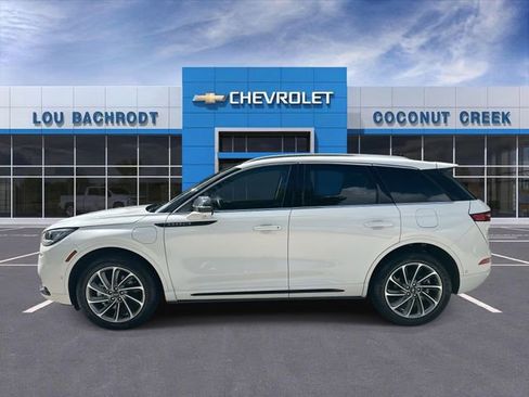 Used 2022 Lincoln Corsair Grand Touring AWD/4WD image 5