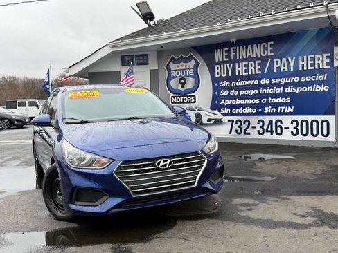 Used 2021 Hyundai Accent SE image 1