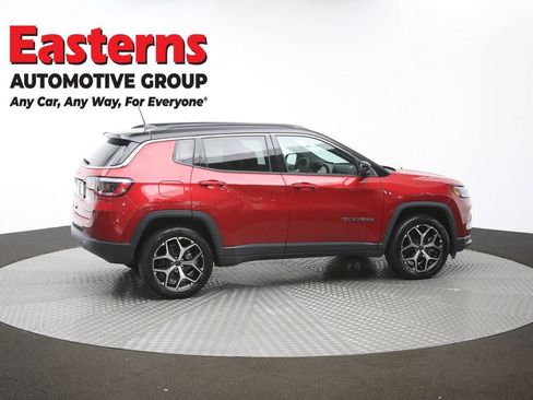 Used 2025 Jeep Compass Limited AWD/4WD image 44