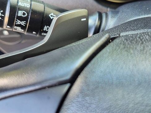 Used 2013 Hyundai Genesis 3.8 RWD image 33