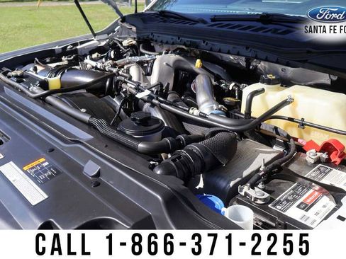 Used 2023 Ford F250 Lariat w/ Chrome Package image 46