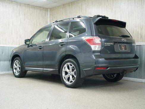 Used 2018 Subaru Forester 2.5i Touring AWD/4WD image 7