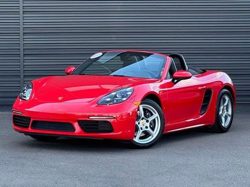 Used 2022 Porsche 718 Boxster RWD image 1