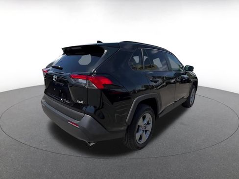 Used 2025 Toyota RAV4 XLE w/ Weather Package FWD image 14