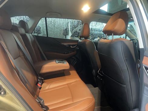 Used 2020 Subaru Outback Touring AWD/4WD image 22