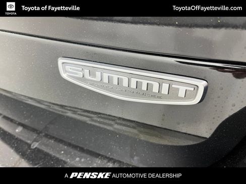 Used 2021 Jeep Grand Cherokee L Summit w/ Advanced Protech Group IV AWD/4WD image 4