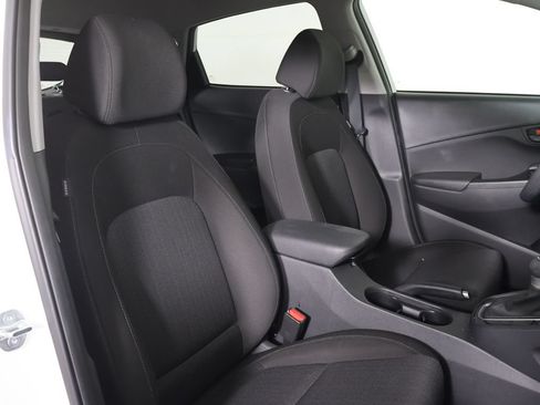 Used 2023 Hyundai Kona SEL AWD/4WD image 25