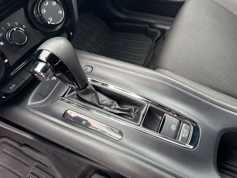 Used 2021 Honda HR-V Sport image 25