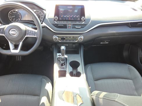 Used 2019 Nissan Altima 2.5 S image 14