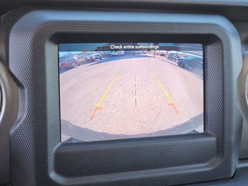 Used 2018 Jeep Wrangler Unlimited Rubicon image 20