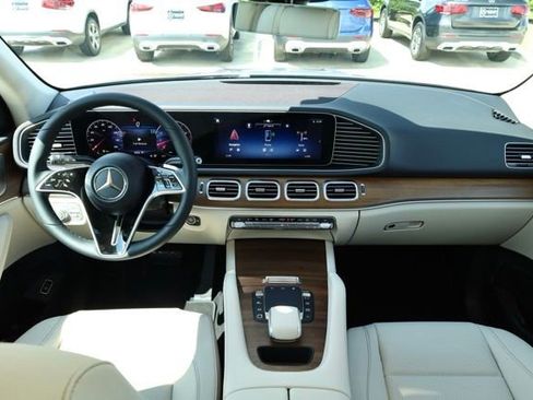 Certified 2025 Mercedes-Benz GLE 350 4MATIC image 15
