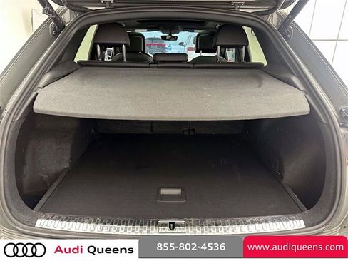 Used 2022 Audi Q3 2.0T Premium Plus image 10