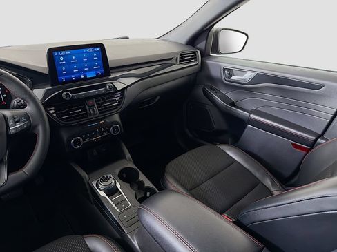 Certified 2025 Ford Escape ST-Line AWD/4WD image 25
