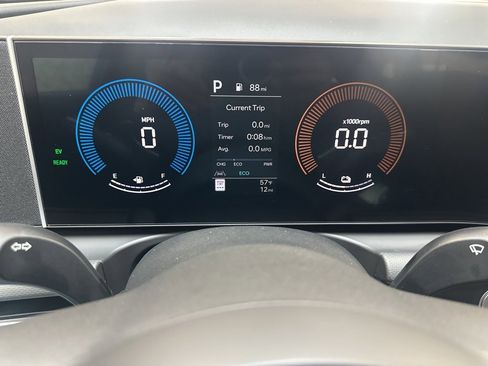 New 2026 Hyundai Tucson Blue SE w/ Tow & Go Package image 24