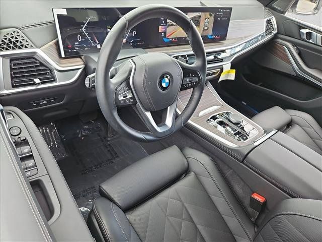 Certified 2026 BMW X5 xDrive40i w/ Premium Package AWD/4WD image 10