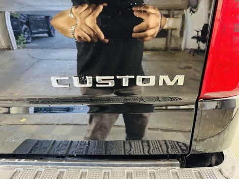 Used 2026 Chevrolet Silverado 1500 Custom RWD image 22