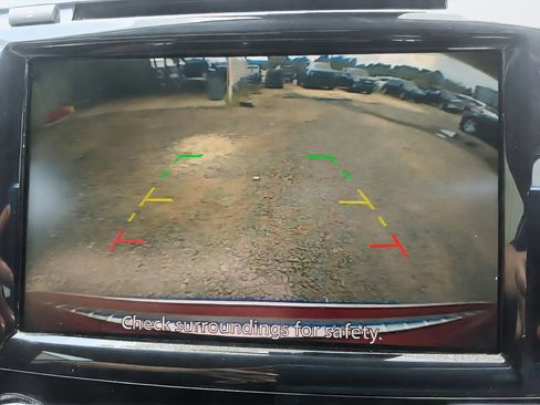 Used 2021 Nissan Murano SV FWD image 30