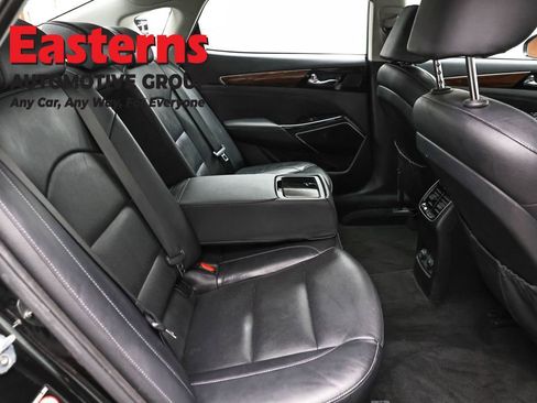 Used 2019 Kia Cadenza Premium image 25