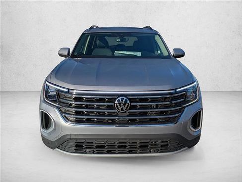 New 2026 Volkswagen Atlas SE image 6