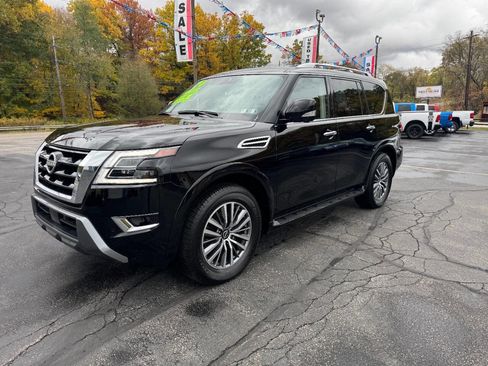 Used 2024 Nissan Armada SL w/ Cargo Package image 4