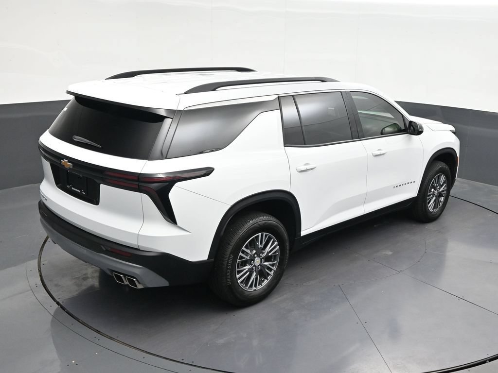 Used 2026 Chevrolet Traverse LT FWD image 21