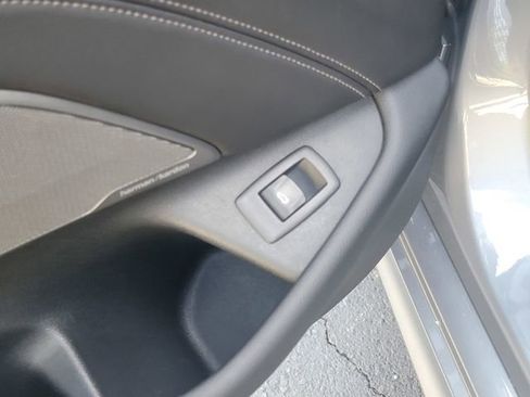 Used 2023 BMW M550i xDrive w/ Executive Package AWD/4WD image 12