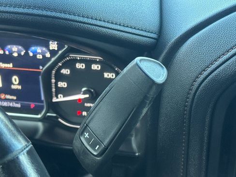 Used 2021 GMC Sierra 1500 AT4 w/ AT4 Premium Package image 24