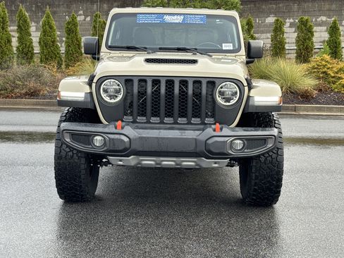 Used 2020 Jeep Gladiator Mojave image 3