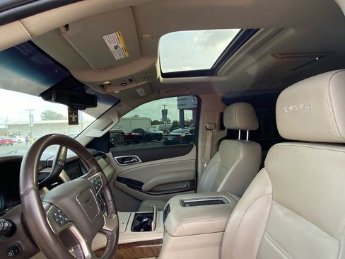 Used 2019 GMC Yukon Denali w/ Open Road Package image 4