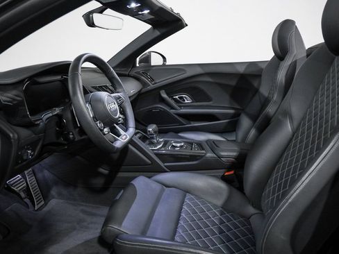 Used 2023 Audi R8 V10 performance AWD/4WD image 32