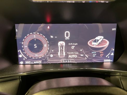 New 2026 GMC Canyon Elevation w/ Convenience Package image 19