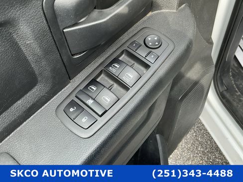 Used 2022 RAM 2500 Tradesman RWD image 22
