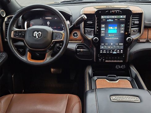 Used 2024 RAM 3500 Limited image 20