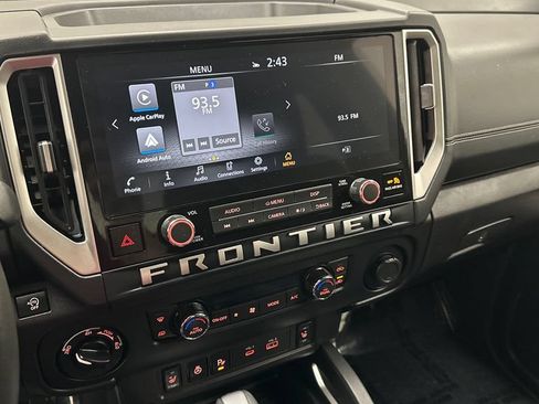 Used 2026 Nissan Frontier SV w/ SV Convenience Package AWD/4WD image 12