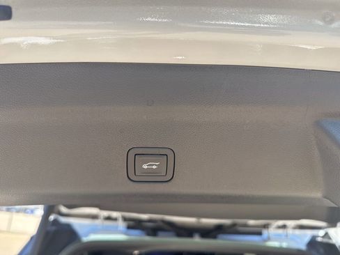 Used 2026 Cadillac Escalade V w/ LPO, ONYX Package image 22