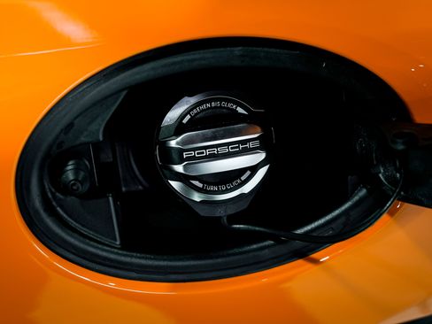 Used 2023 Porsche 718 Cayman GT4 RS image 44